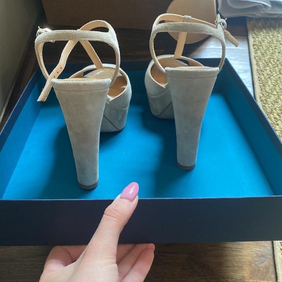 SERGIO ROSSI Suede Peep Toe T-strap Wedge Sandal In Off Grey - Picture 12 of 12